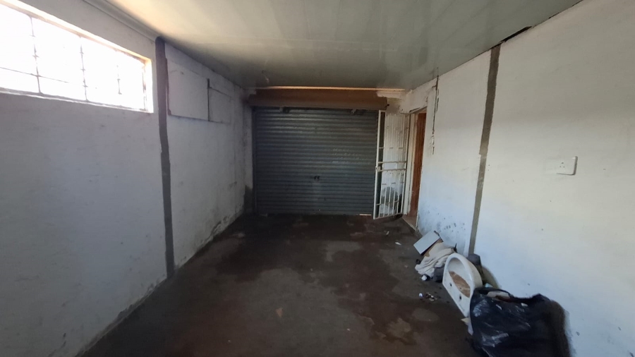 3 Bedroom Property for Sale in Ikageng North West